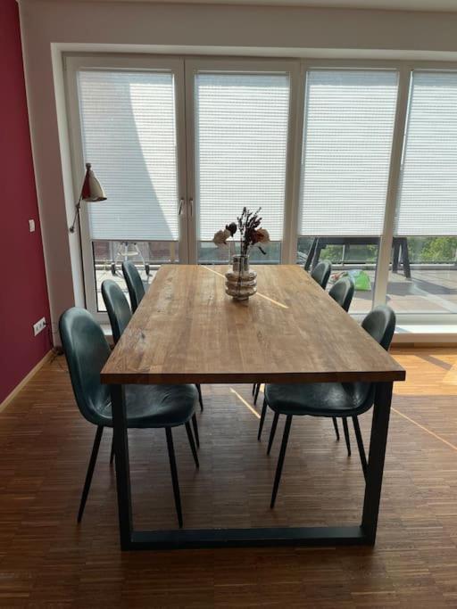 Penthouse-Wohnung Mit Flussblick Oldenburg Esterno foto